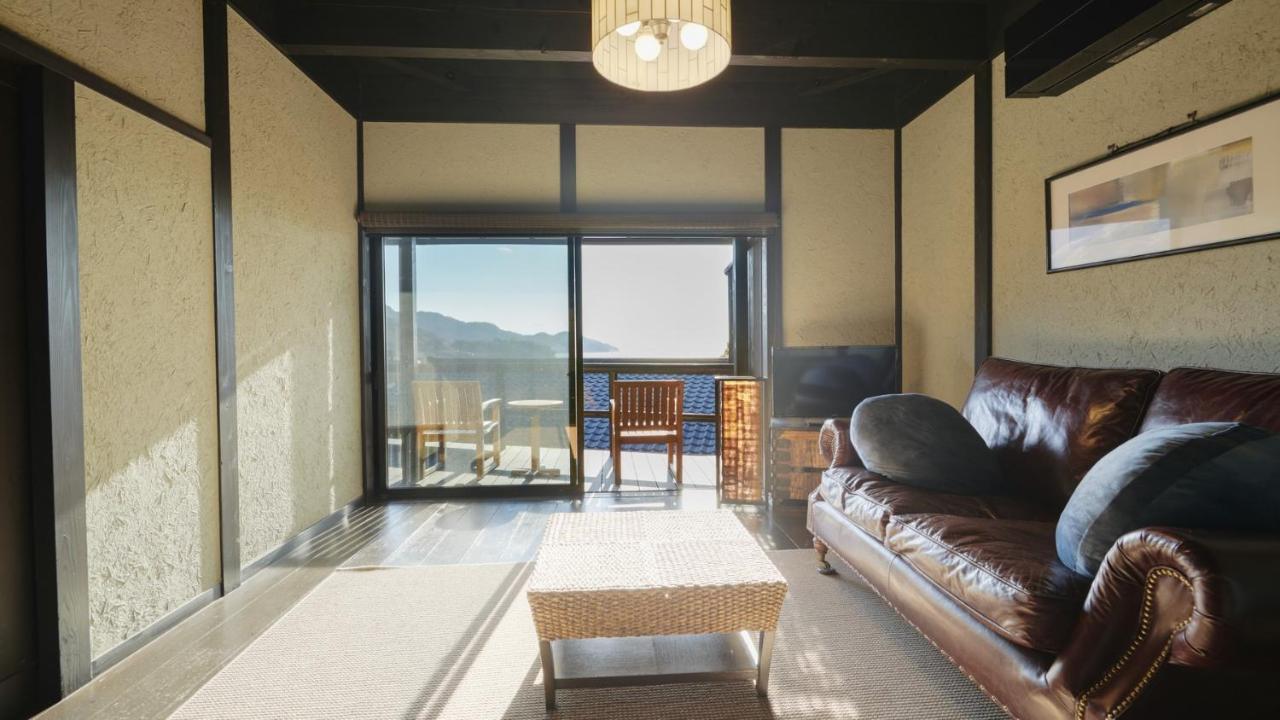 森の入り江の離れ宿 無雙庵枇杷 Izu  Bagian luar foto