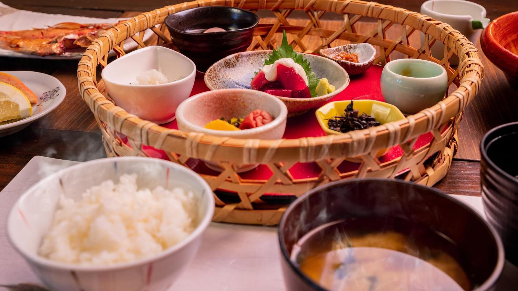 森の入り江の離れ宿 無雙庵枇杷 Izu  Bagian luar foto